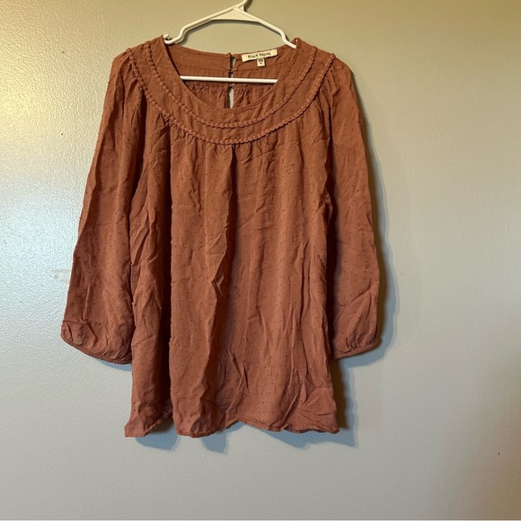 Black Rainn Mauve Pink  Textured Blouse with neckline detail & buttons - Picture 1 of 10